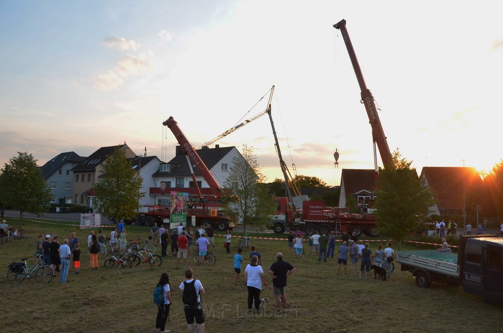 Kran drohte umzustuerzen Koeln Porz Zuendorf Hauptstr P091.JPG - Miklos Laubert